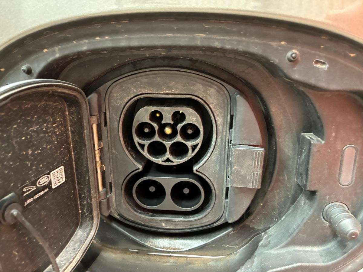 land-rover-range-rover-velar-2022-hibrido-a-gasolina-1997cc