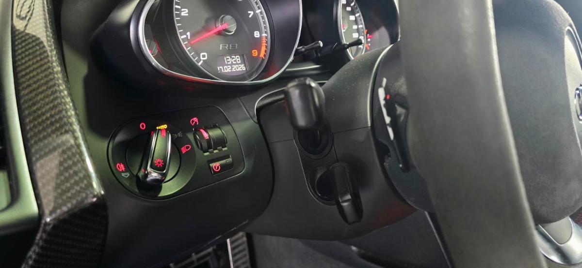 audi-r8-2009-gasolina-4163cc