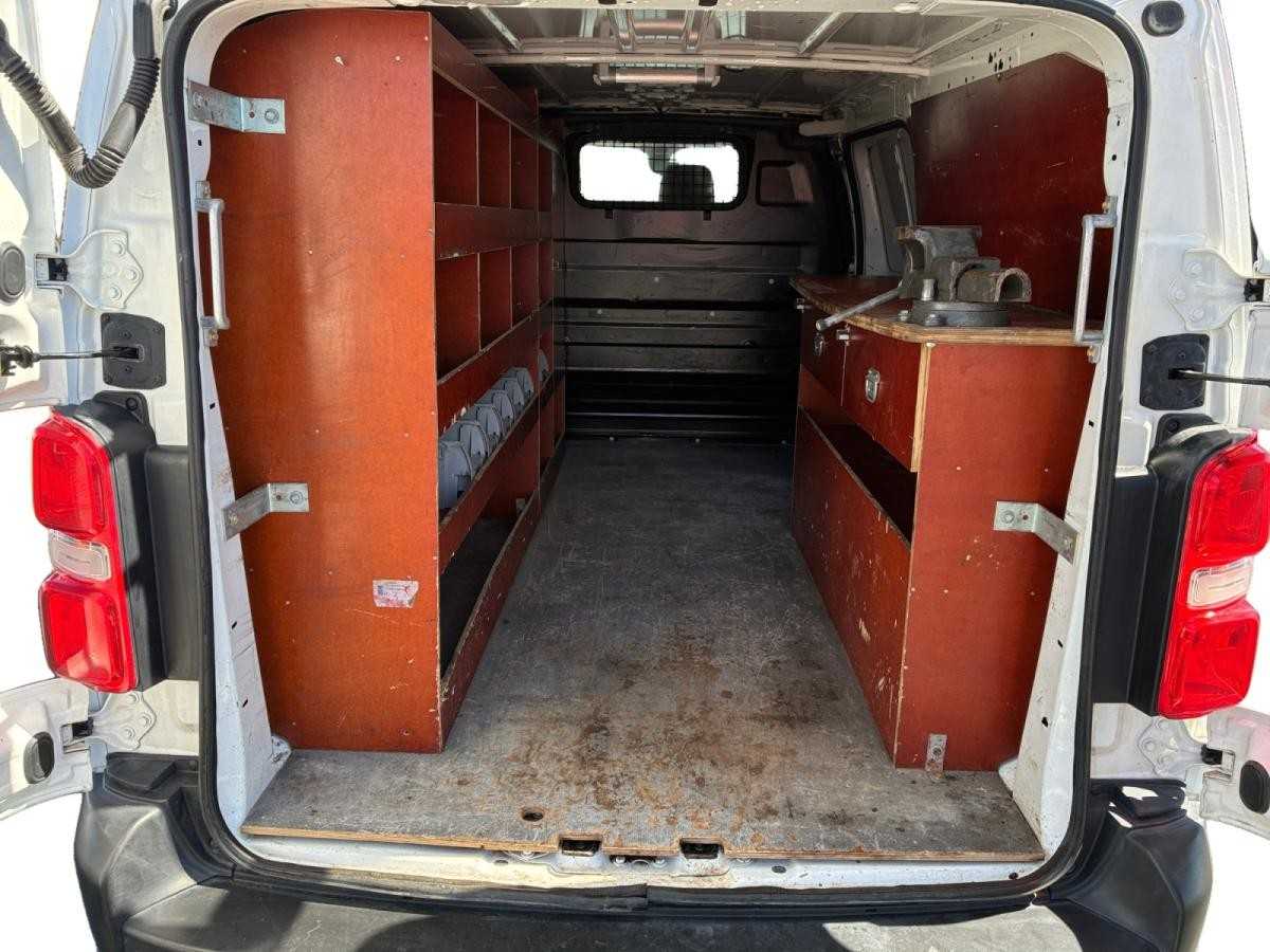 citroen-jumpy-2019-diesel-1997cc