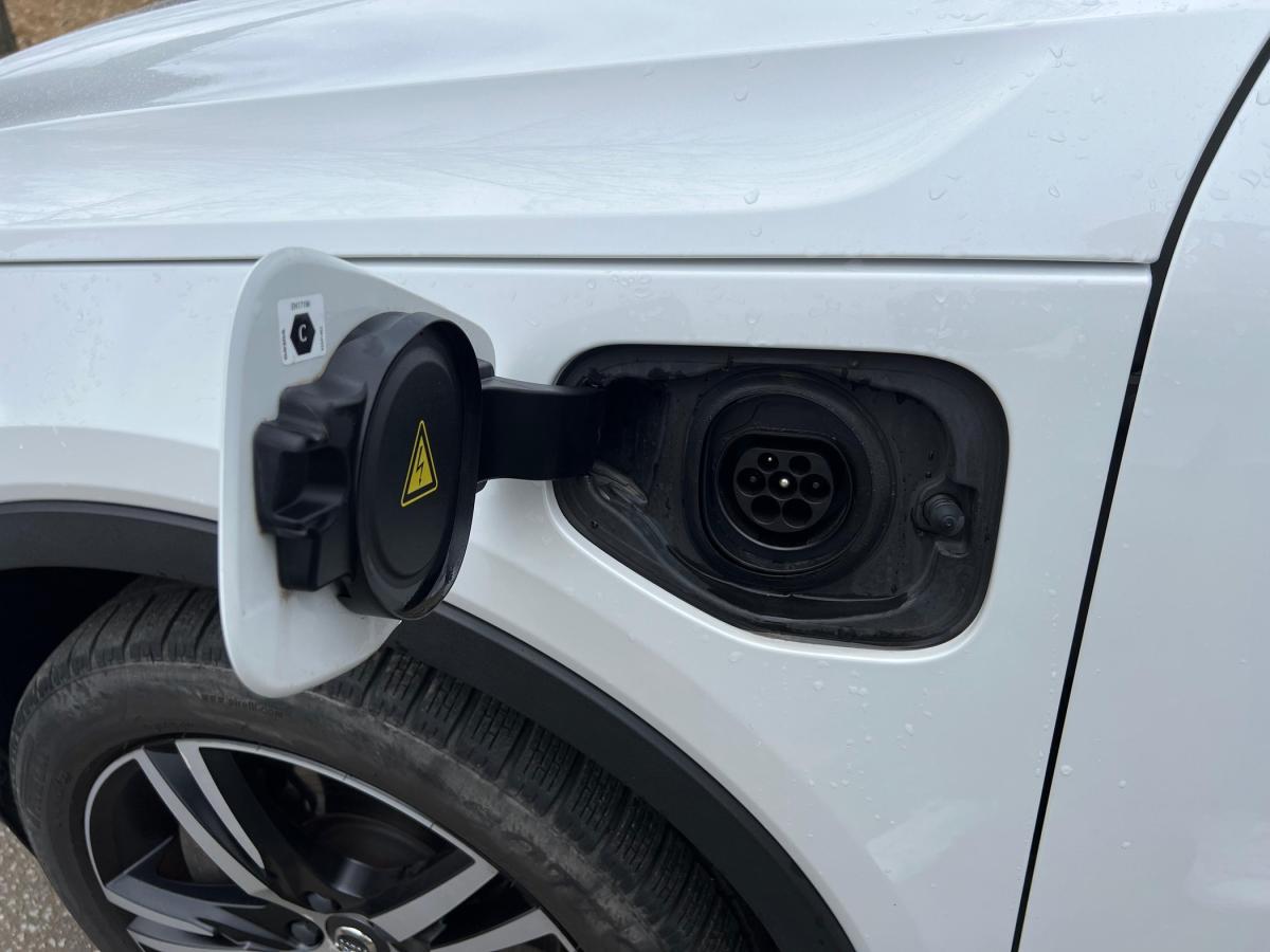 volvo-xc40-2020-hibrido-a-gasolina-1447cc