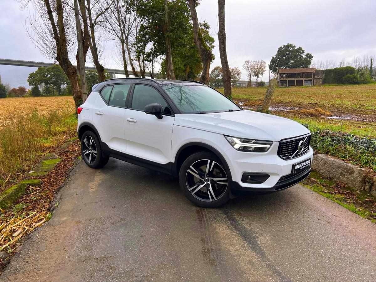 volvo-xc40-2020-hibrido-a-gasolina-1447cc