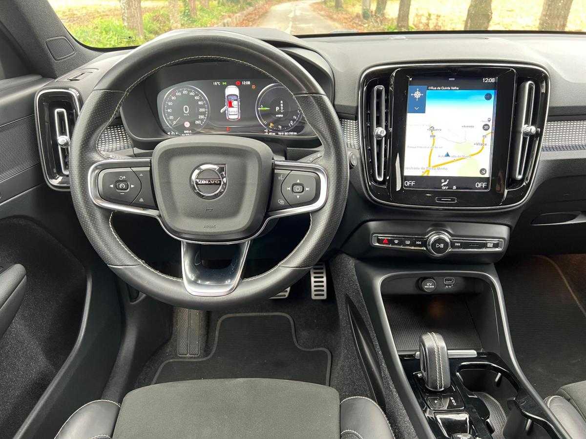 volvo-xc40-2020-hibrido-a-gasolina-1447cc
