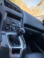 peugeot-5008-2011-diesel-1997cc