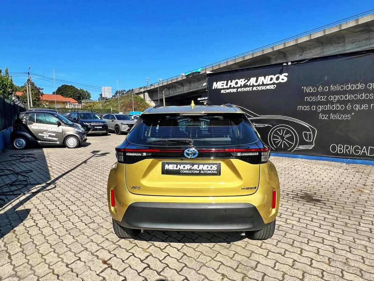 toyota-yaris-cross-2023-hibrido-a-gasolina-1490cc