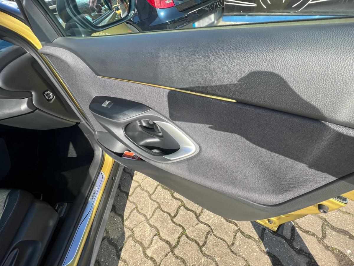 toyota-yaris-cross-2023-hibrido-a-gasolina-1490cc