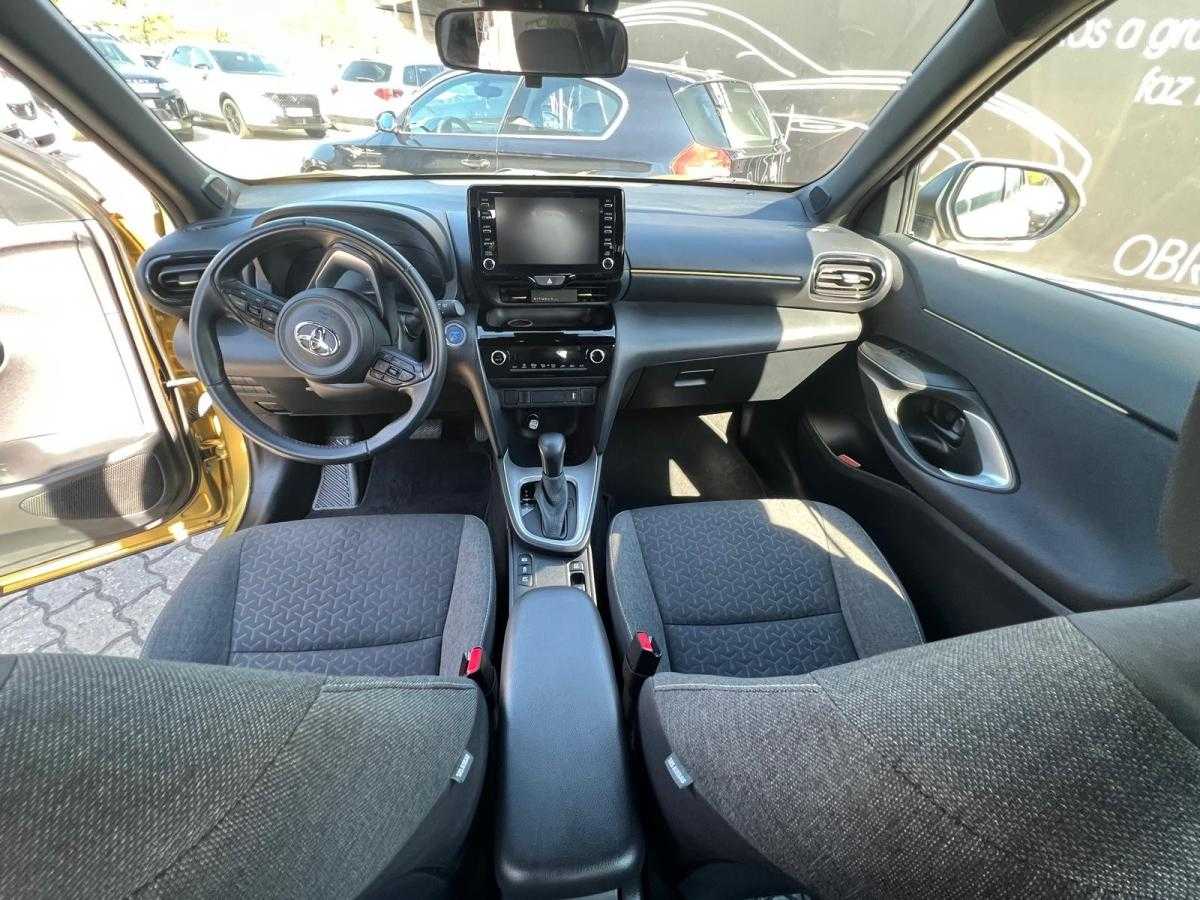 toyota-yaris-cross-2023-hibrido-a-gasolina-1490cc