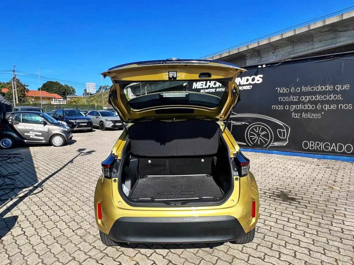 toyota-yaris-cross-2023-hibrido-a-gasolina-1490cc