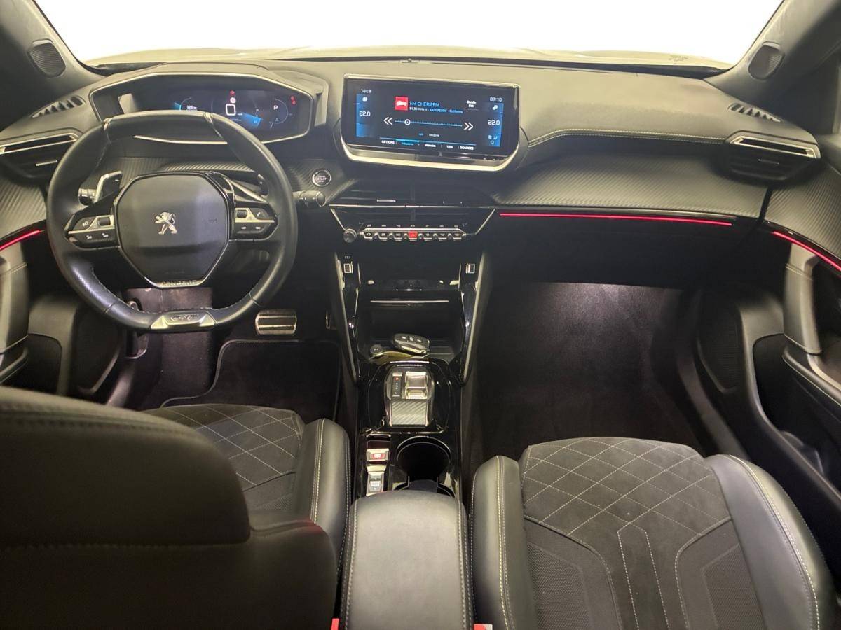 peugeot-2008-2022-gasolina-1199cc