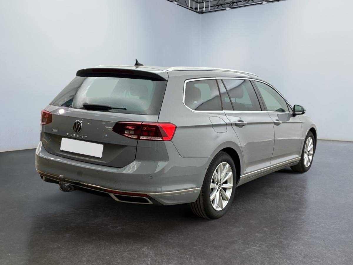 volkswagen-passat-variant-2023-gasolina-1498cc