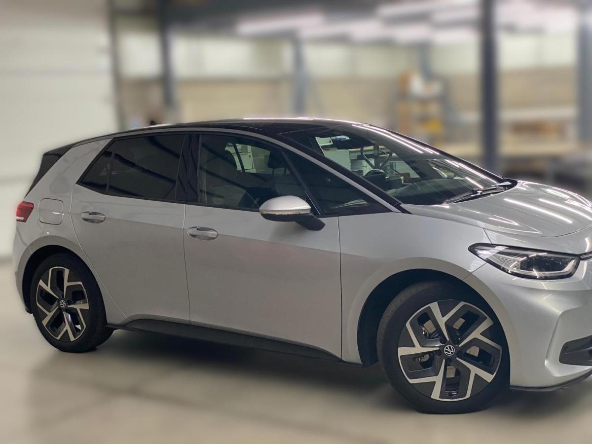 volkswagen-id-3-2023-eletrico-500cc