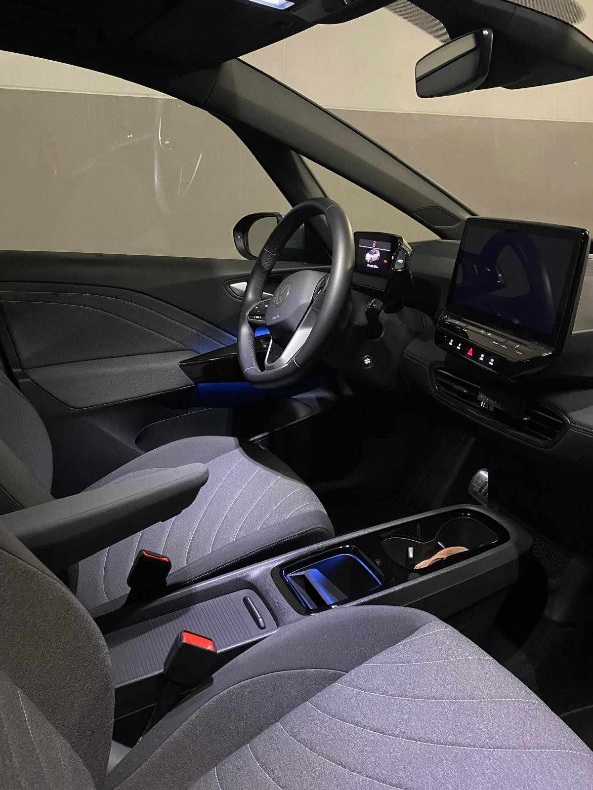 volkswagen-id-3-2023-eletrico-500cc