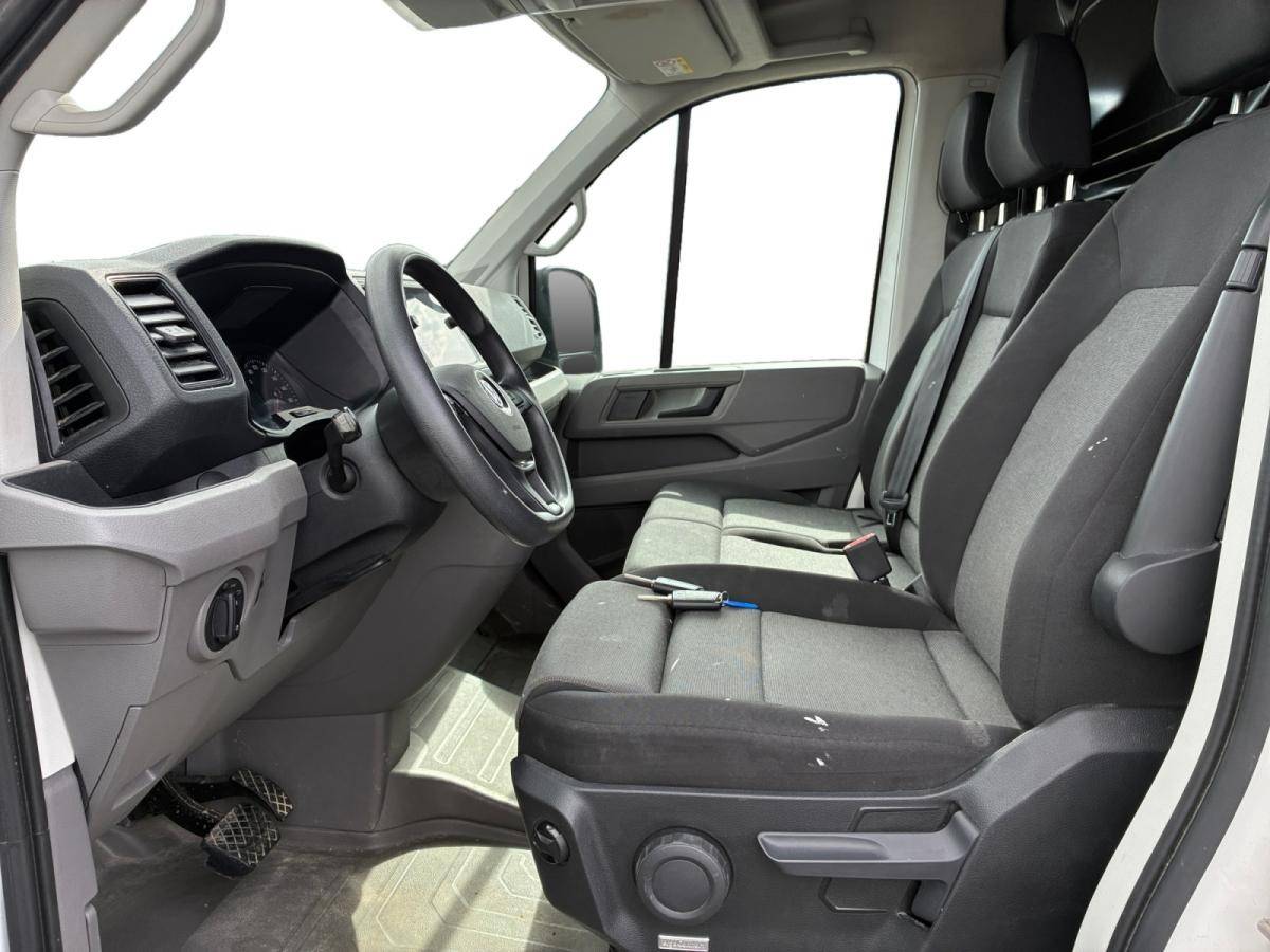 volkswagen-crafter-2022-diesel-1968cc