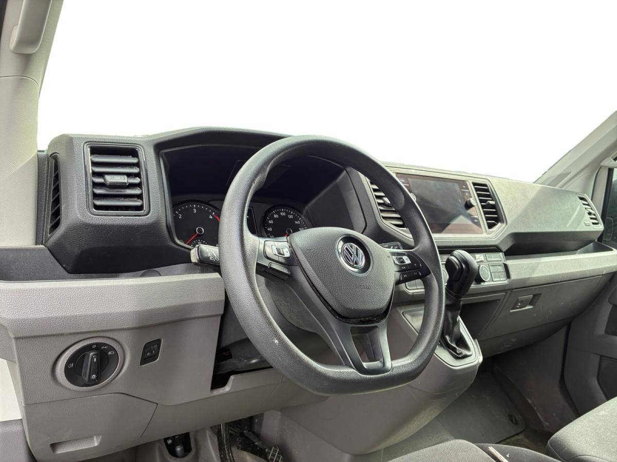 volkswagen-crafter-2022-diesel-1968cc