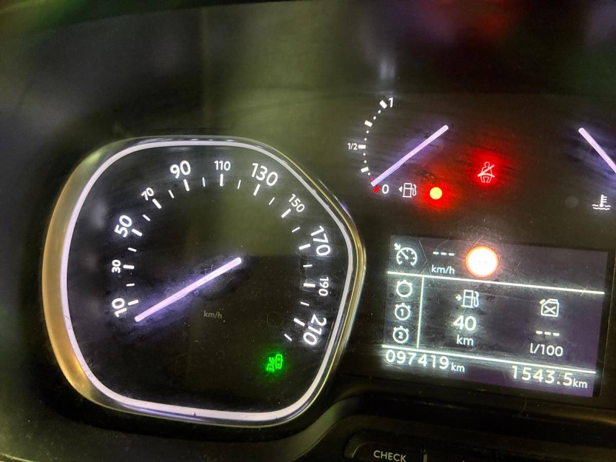 citroen-jumpy-2019-diesel-1997cc