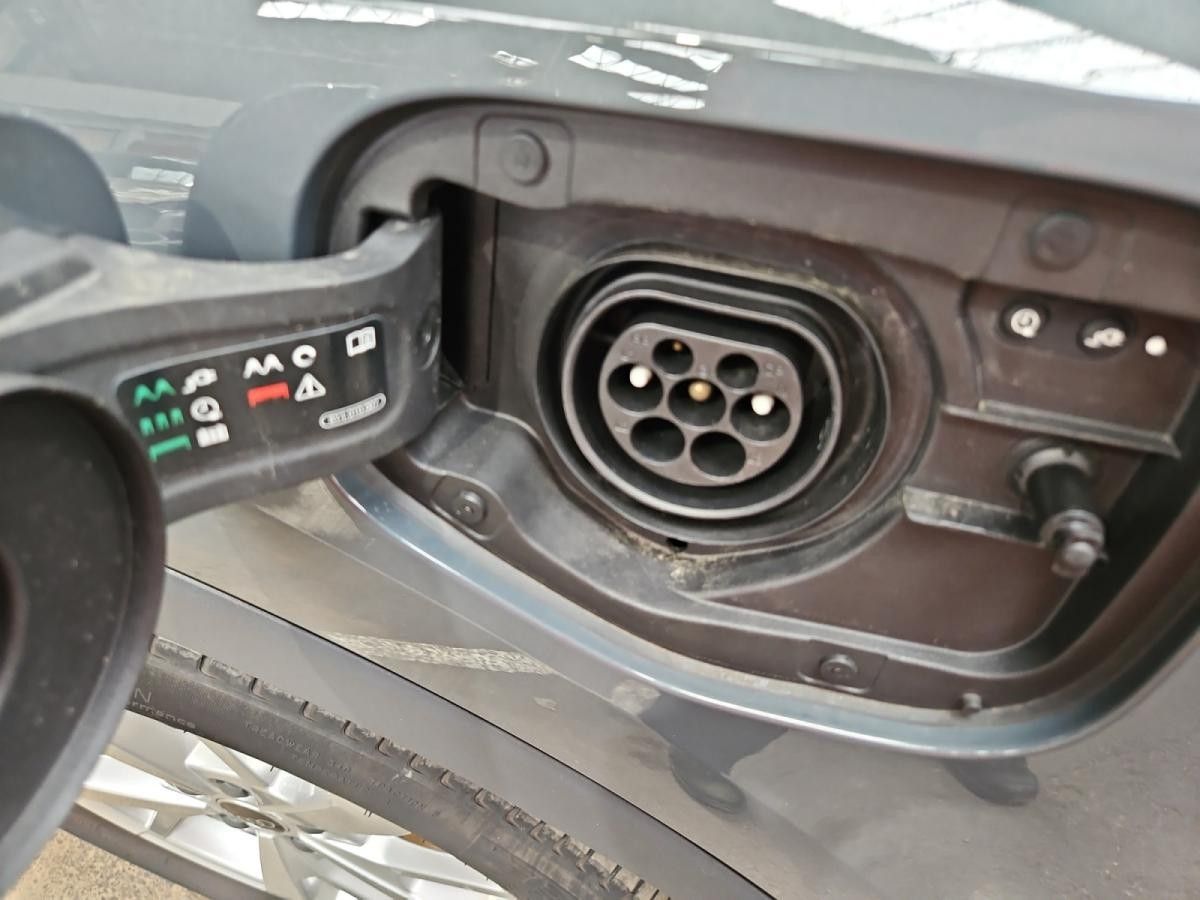 audi-q3-2022-hibrido-a-gasolina-1395cc