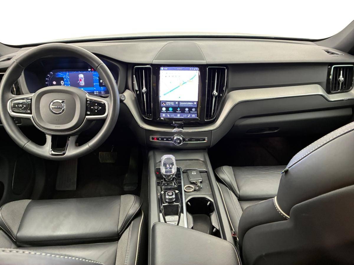 volvo-xc60-2023-hibrido-a-gasolina-1969cc