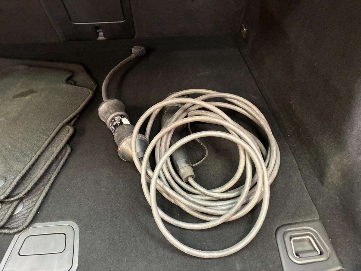 volvo-xc60-2023-hibrido-a-gasolina-1969cc