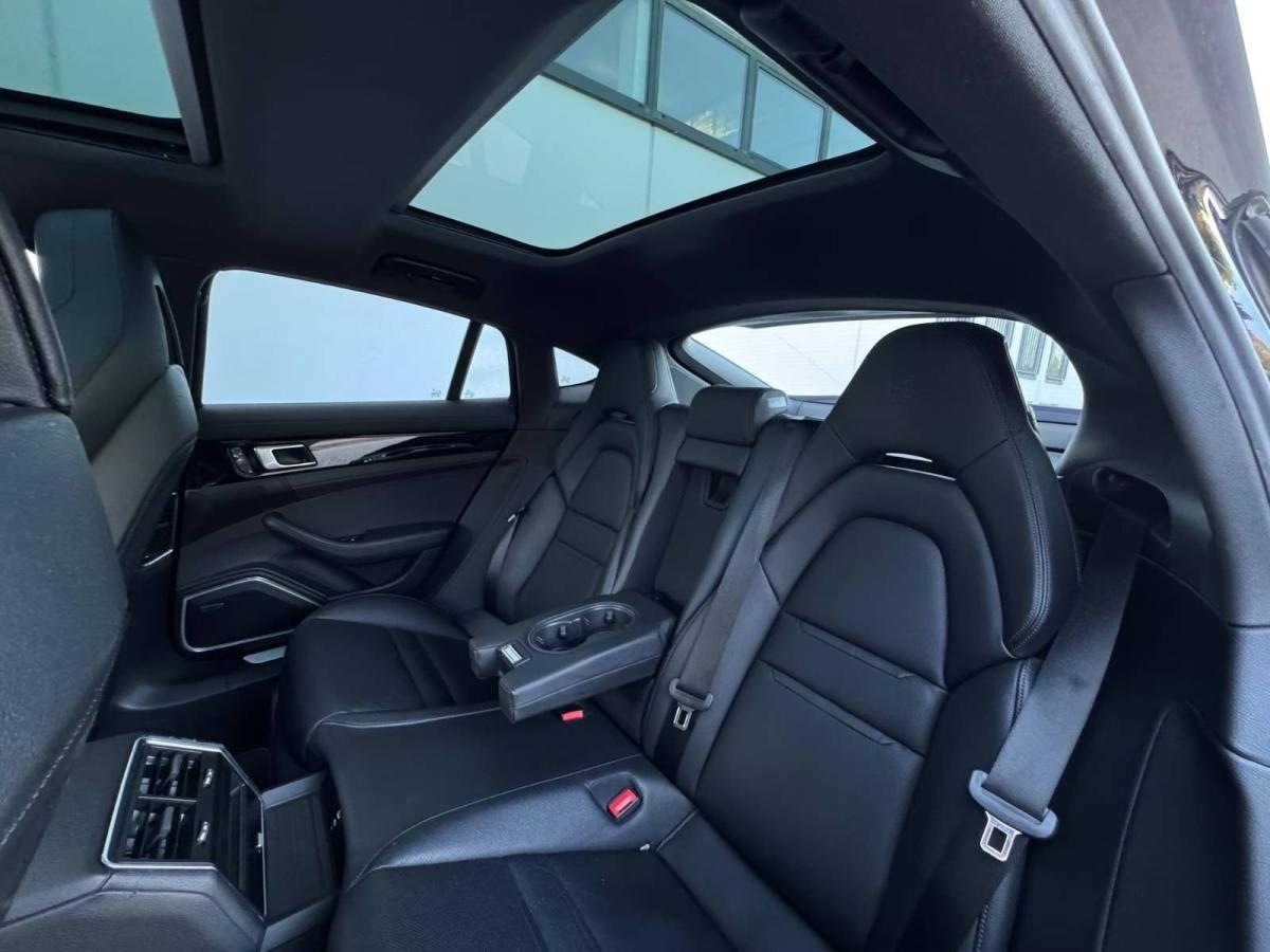 porsche-panamera-2021-hibrido-a-gasolina-2894cc