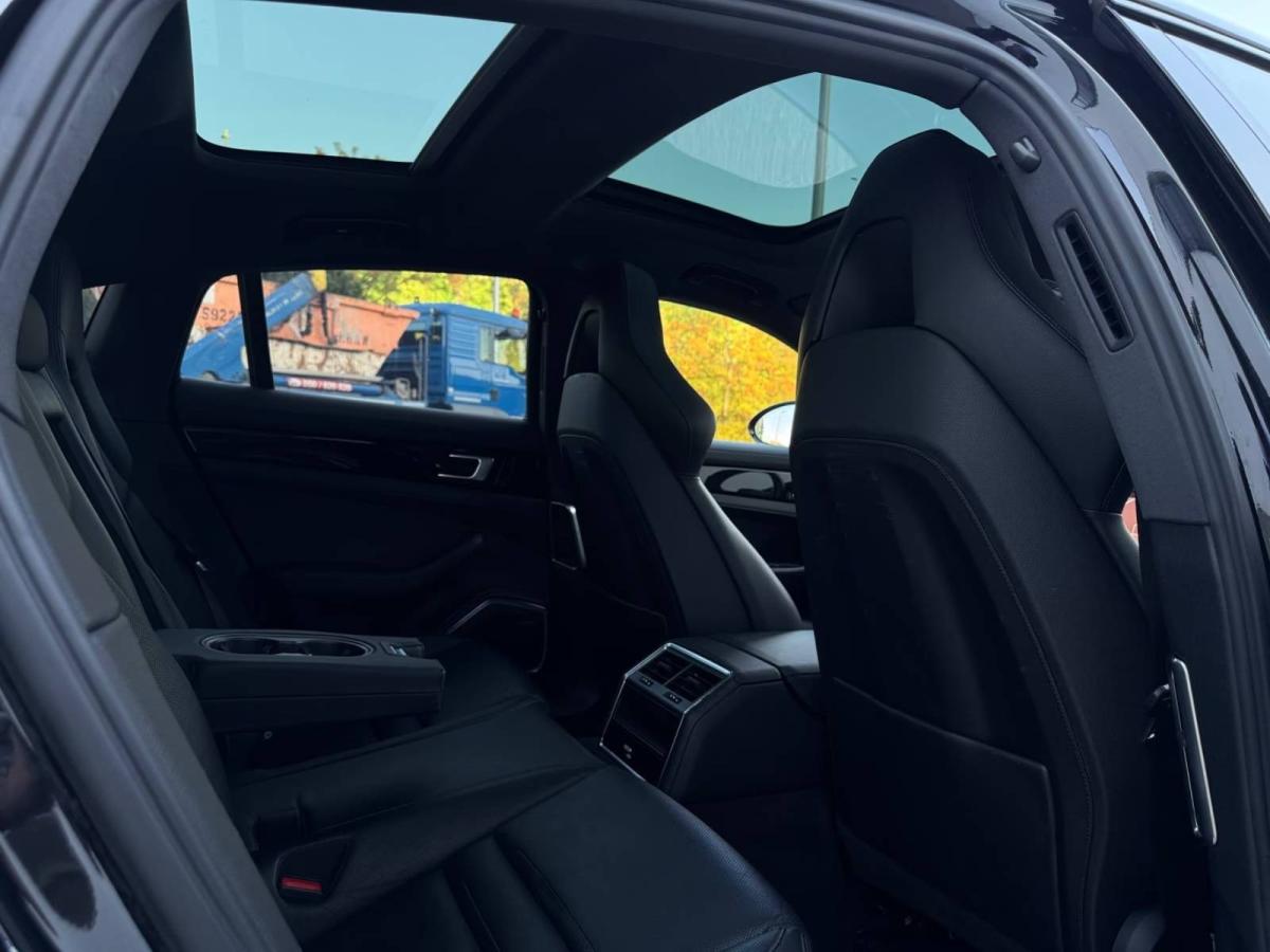 porsche-panamera-2021-hibrido-a-gasolina-2894cc