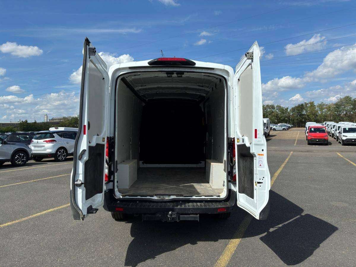 ford-transit-2024-diesel-1995cc