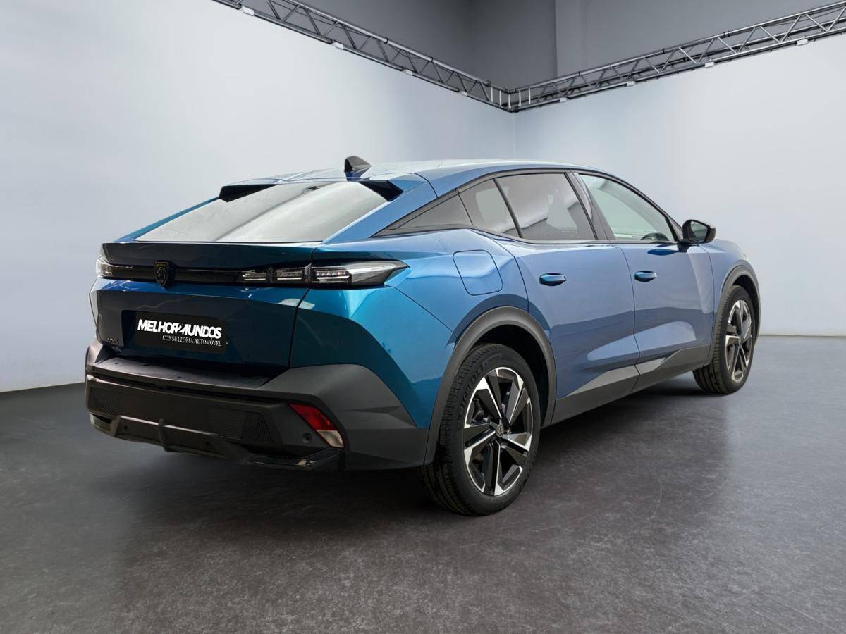 peugeot-408-2023-gasolina-1199cc