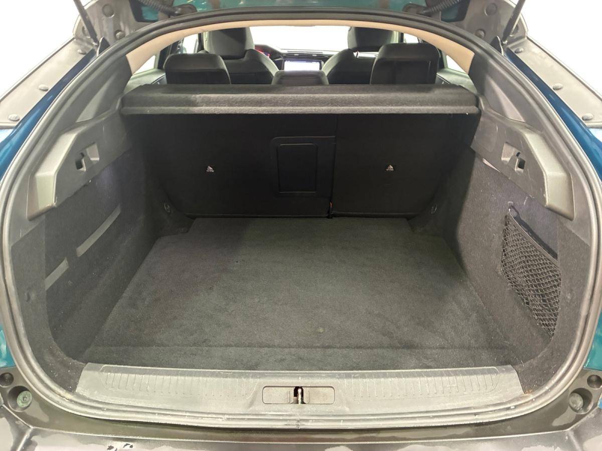 peugeot-408-2023-gasolina-1199cc