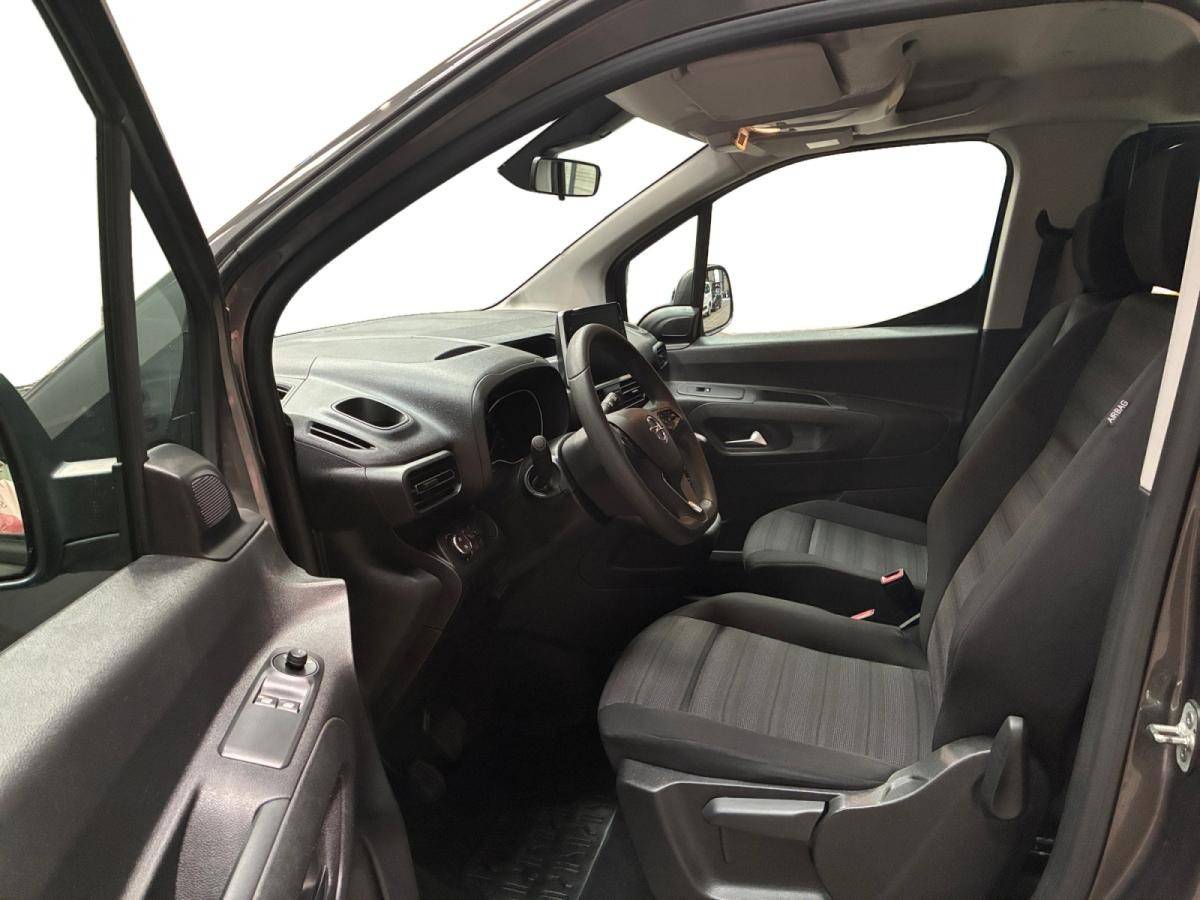 opel-combo-2021-diesel-1499cc