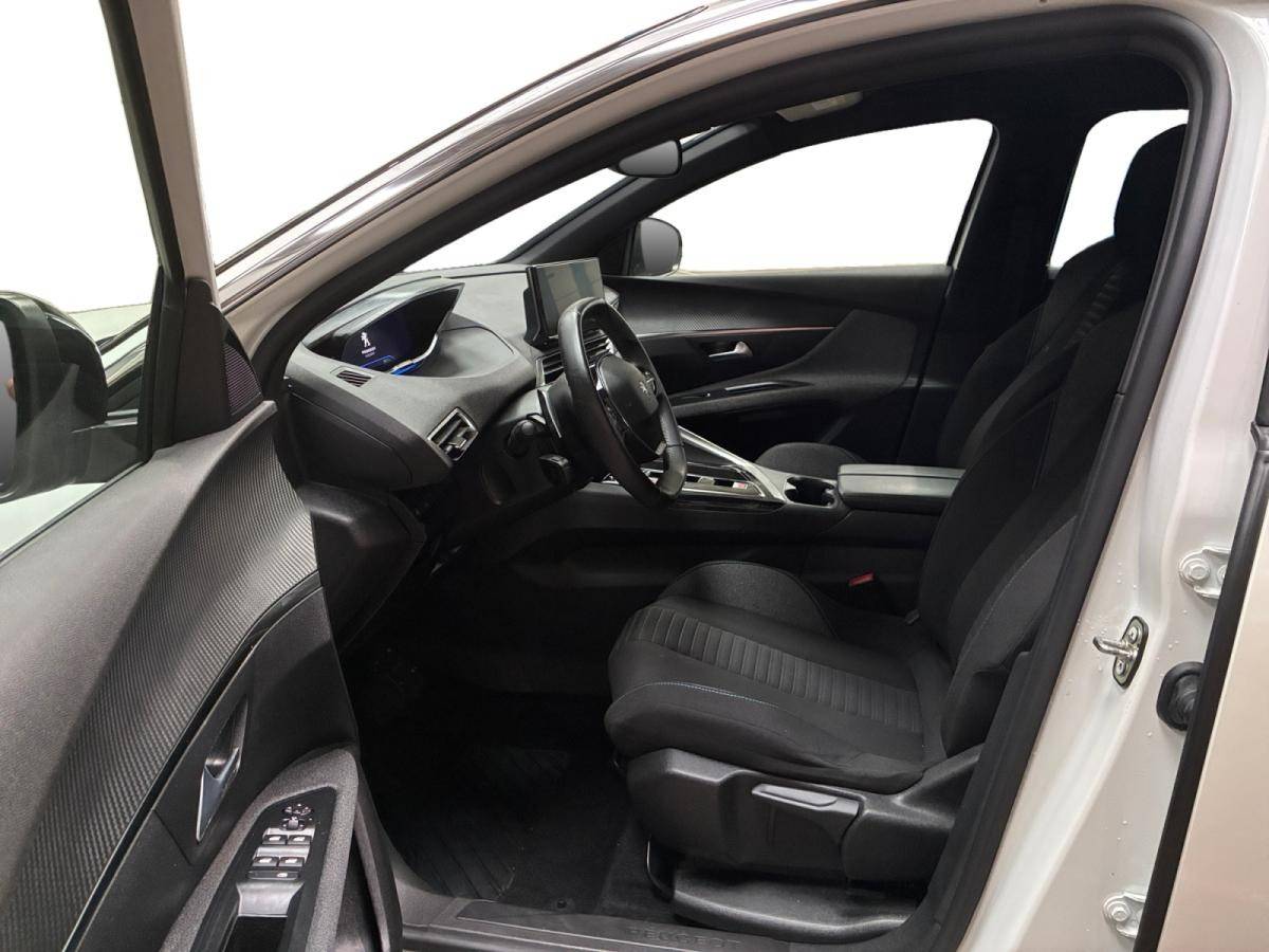 peugeot-5008-2024-hibrido-a-gasolina-1199cc