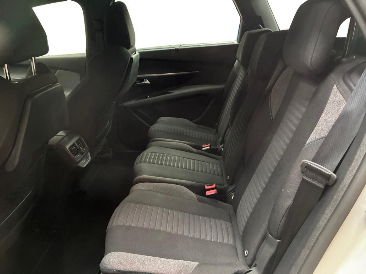 peugeot-5008-2024-hibrido-a-gasolina-1199cc