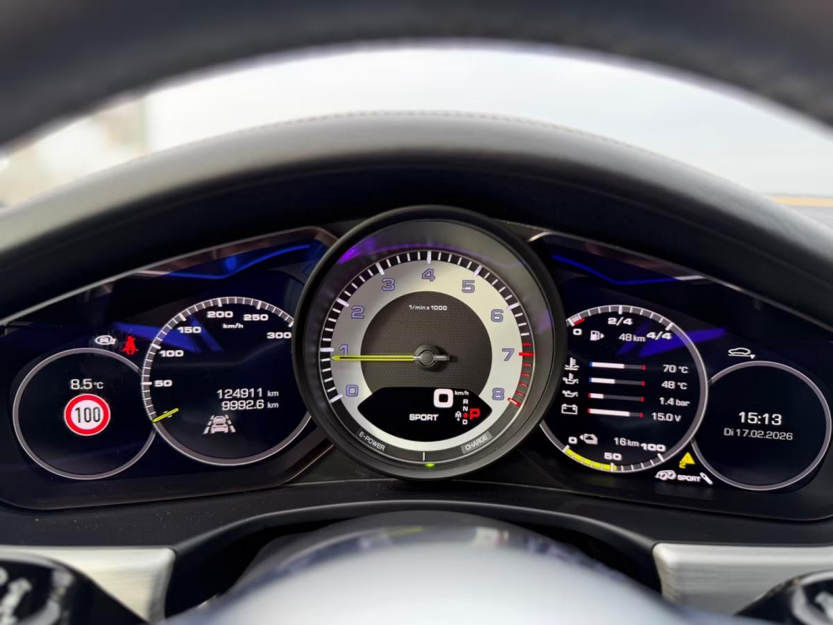 porsche-panamera-sport-turismo-2019-hibrido-a-gasolina-2894cc