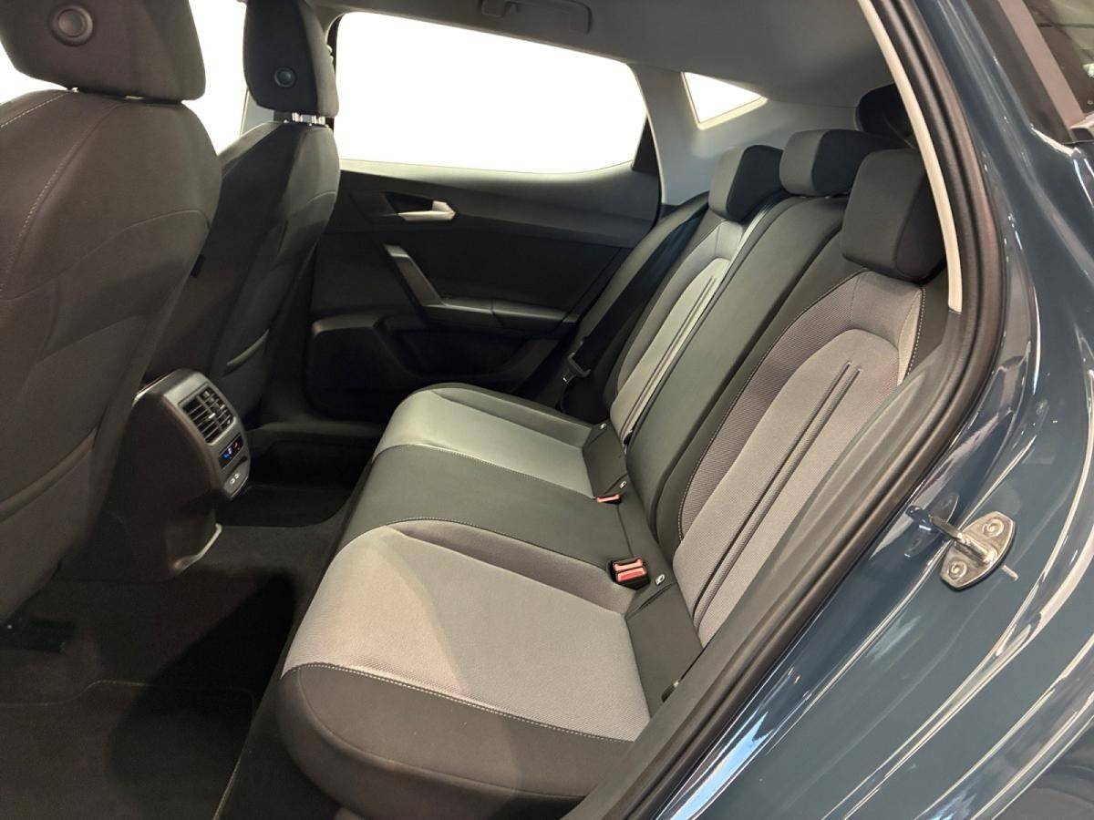 seat-leon-2025-diesel-1968cc