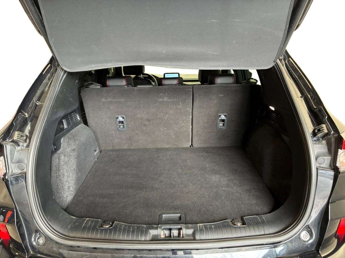 ford-kuga-2023-gasolina-2488cc