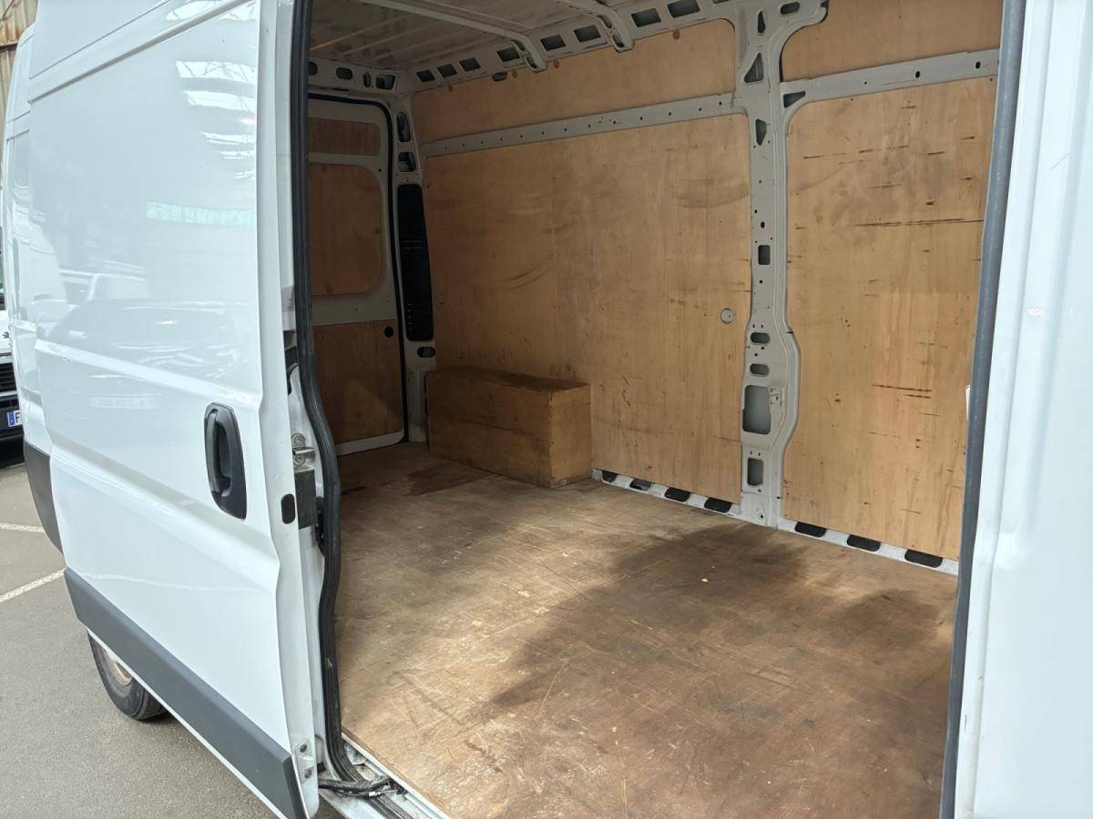 fiat-ducato-2023-diesel-2184cc