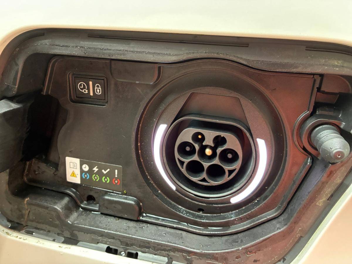 peugeot-3008-2021-hibrido-a-gasolina-1598cc