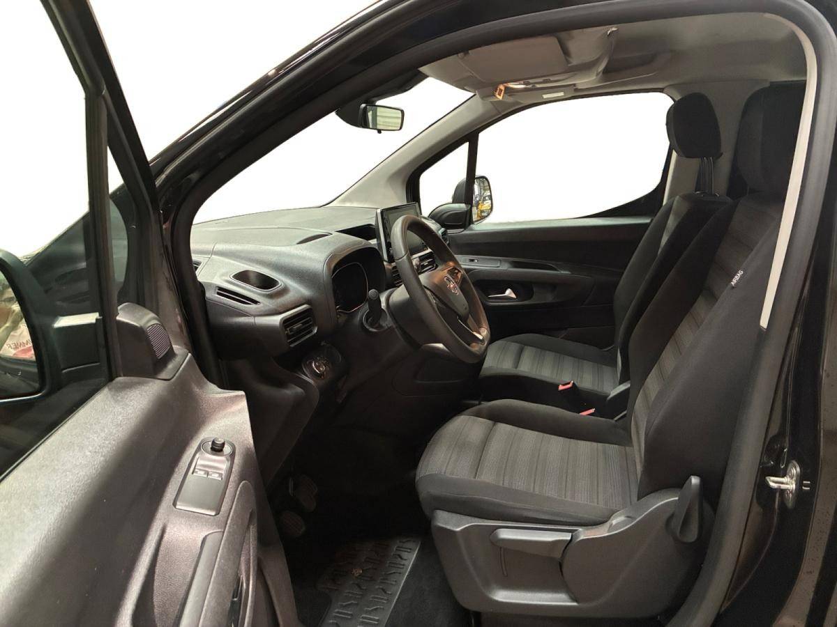 opel-combo-2021-diesel-1499cc