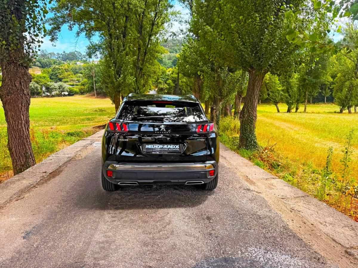 peugeot-3008-2021-hibrido-a-gasolina-1598cc