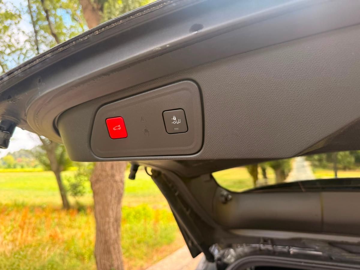 peugeot-3008-2021-hibrido-a-gasolina-1598cc