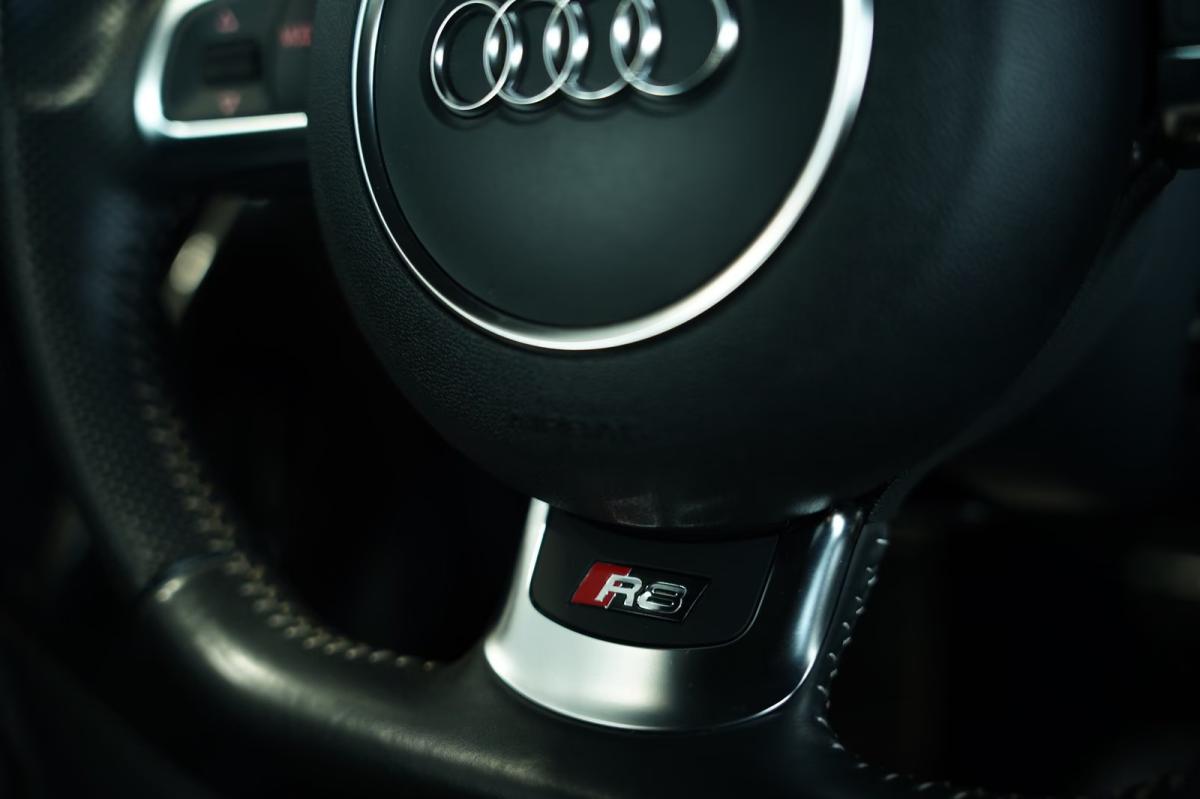 audi-r8-2015-gasolina-5204cc