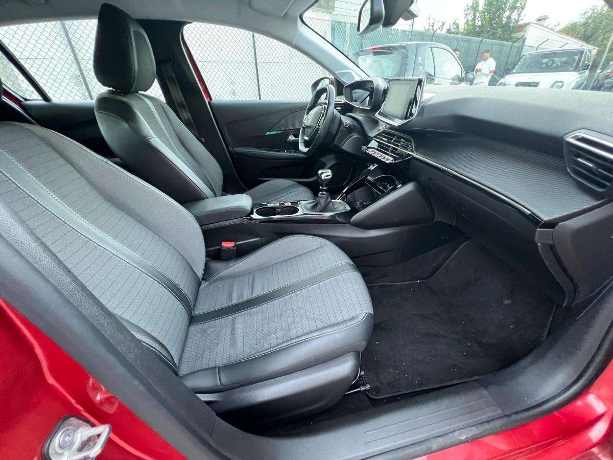 peugeot-208-2020-gasolina-1199cc