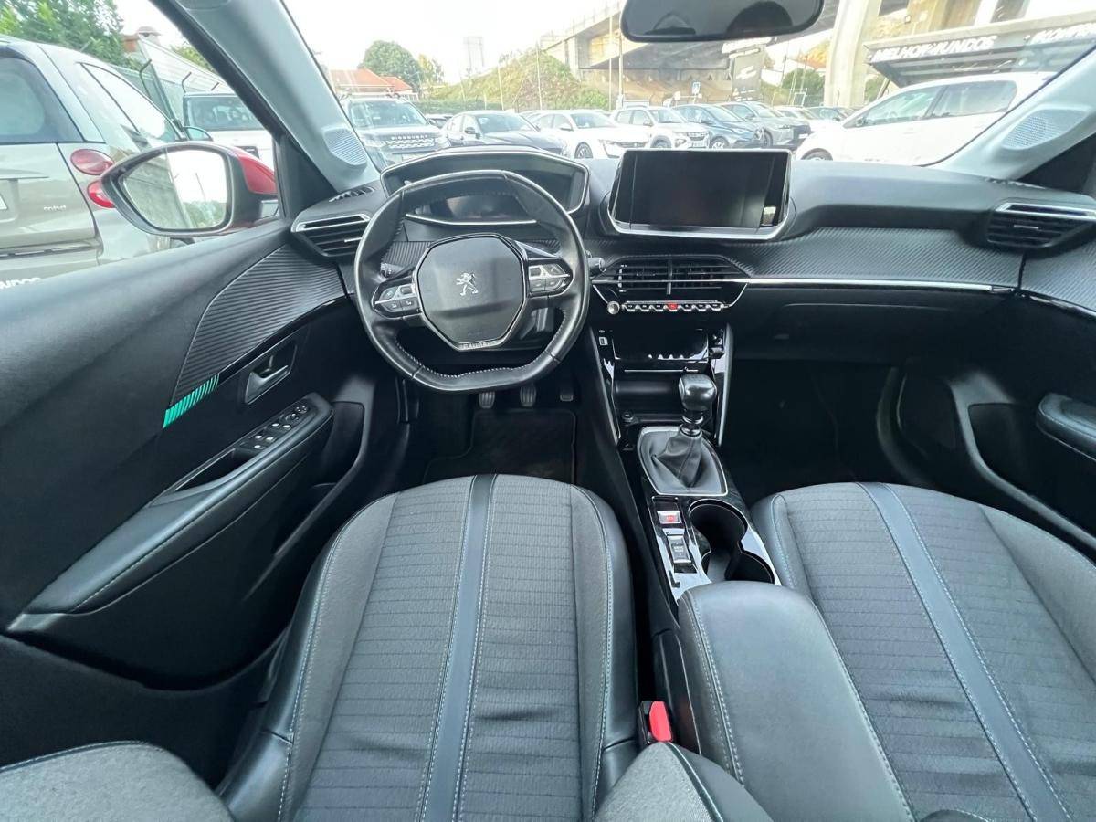 peugeot-208-2020-gasolina-1199cc