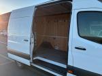 mercedes-benz-sprinter-2022-diesel-1950cc