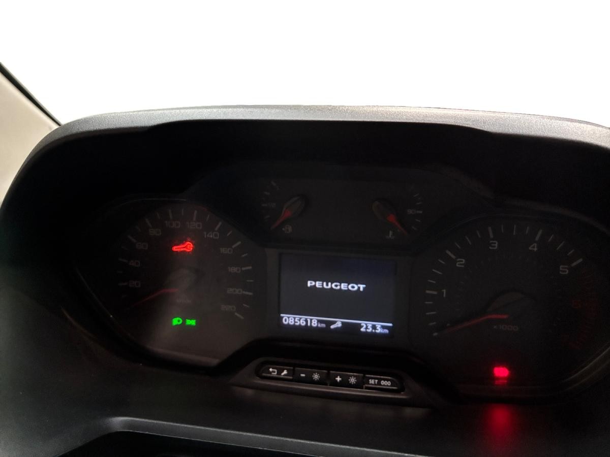 peugeot-partner-2019-diesel-1499cc