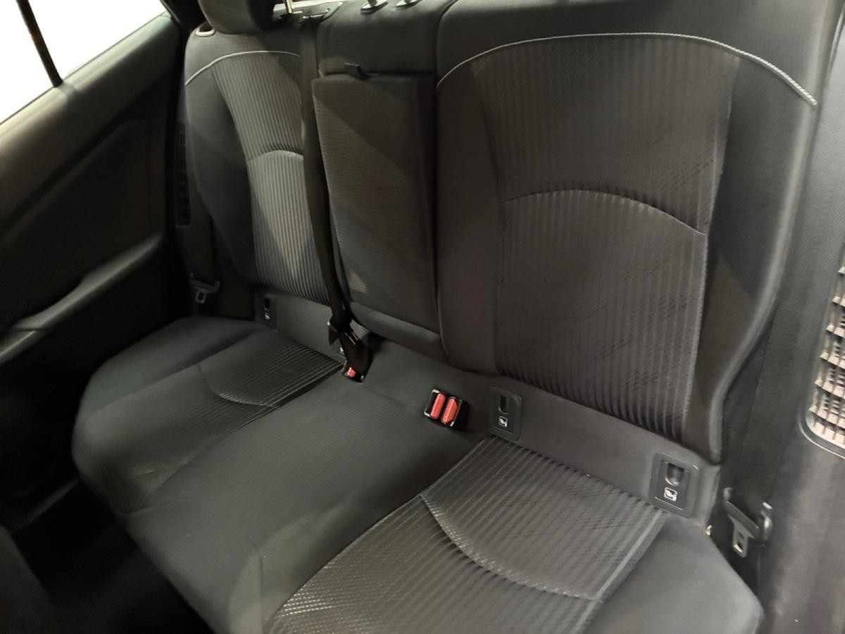 toyota-prius-2019-hibrido-a-gasolina-1798cc