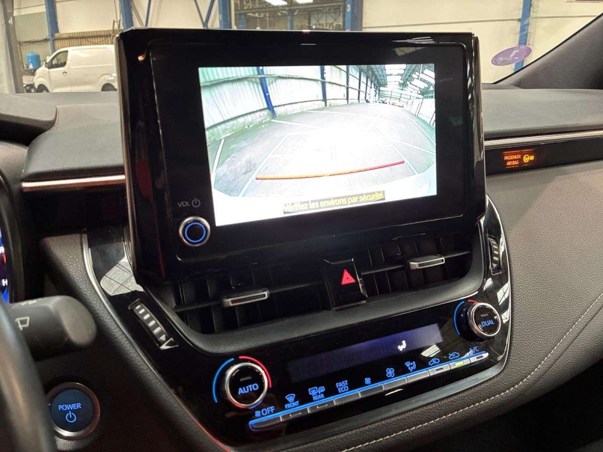 toyota-corolla-2022-hibrido-a-gasolina-1798cc