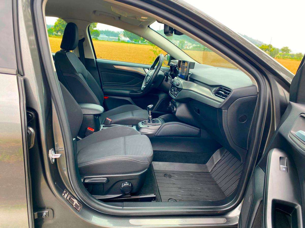 ford-focus-2019-gasolina-998cc