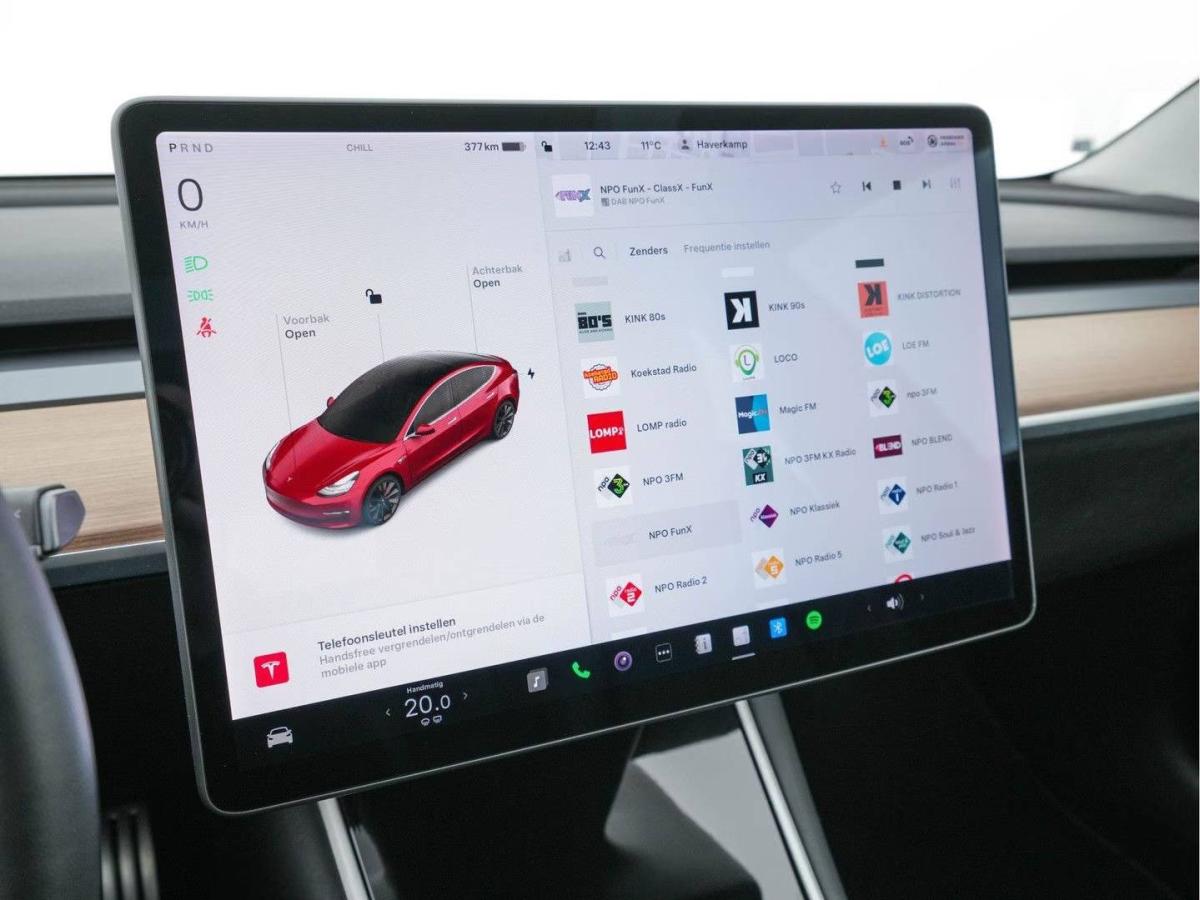 tesla-model-3-2019-eletrico-0cc