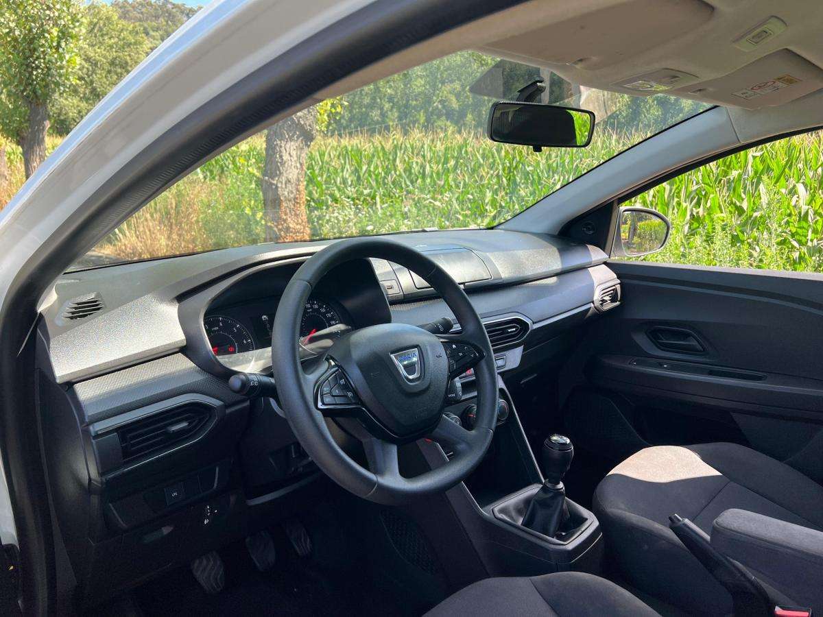 dacia-sandero-2022-gasolina-999cc