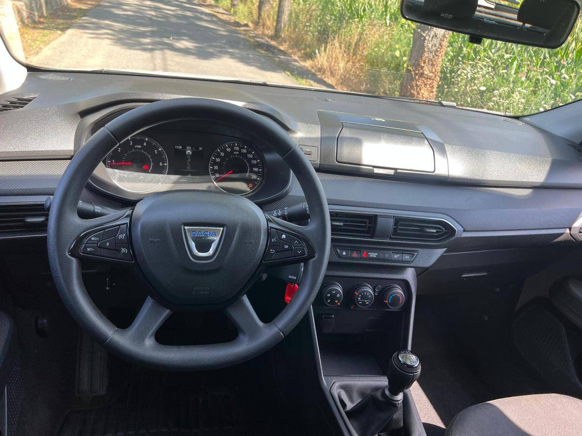 dacia-sandero-2022-gasolina-999cc