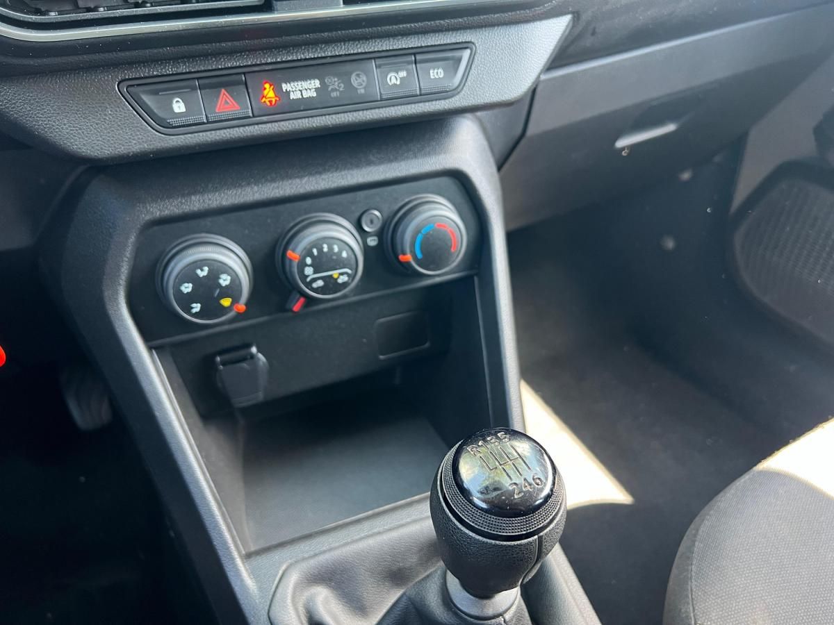 dacia-sandero-2022-gasolina-999cc