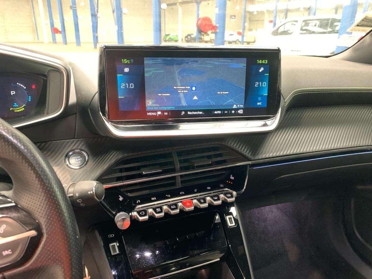 peugeot-2008-2021-eletrico-500cc